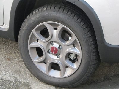 Prodajem Zimske gume 205/55 R16, set 4 kom - kao novo